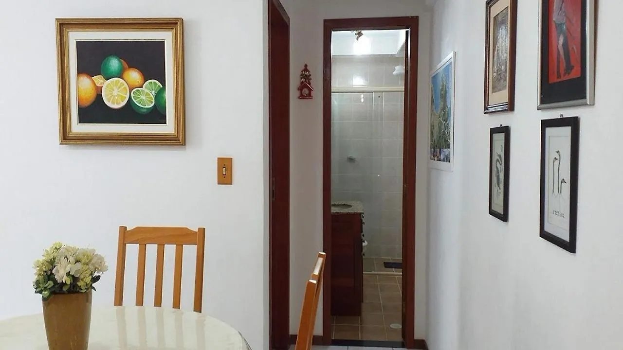 Apartamento Quadra Mar - 1 Quarto Refrigerado- Balneário Camboriú