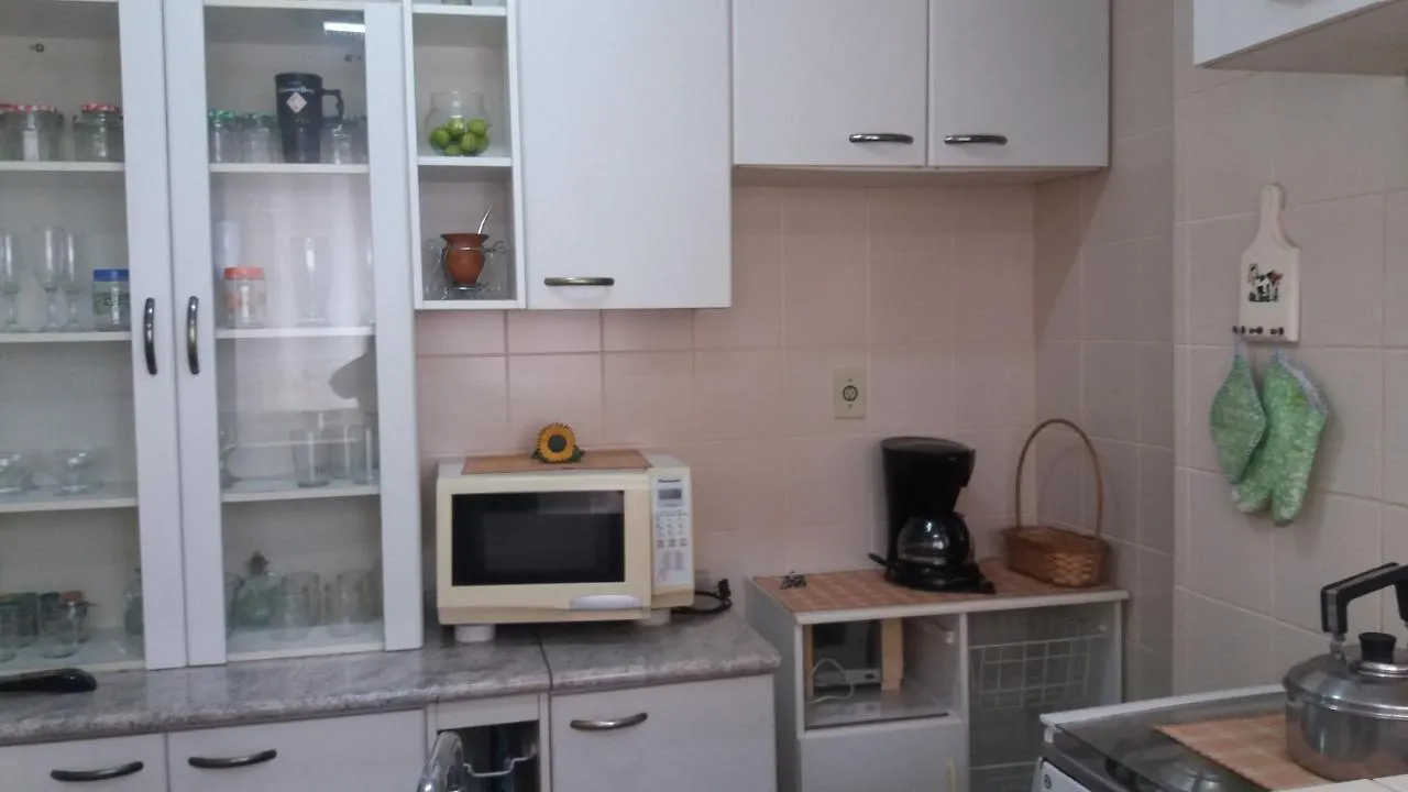Apartamento Quadra Mar - 1 Quarto Refrigerado- Balneário Camboriú דירה